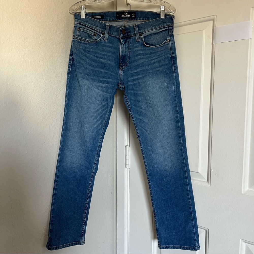 HOLLISTER • Slim Straight Hollister Epic Flex Dark Wash Size 28 Length 30